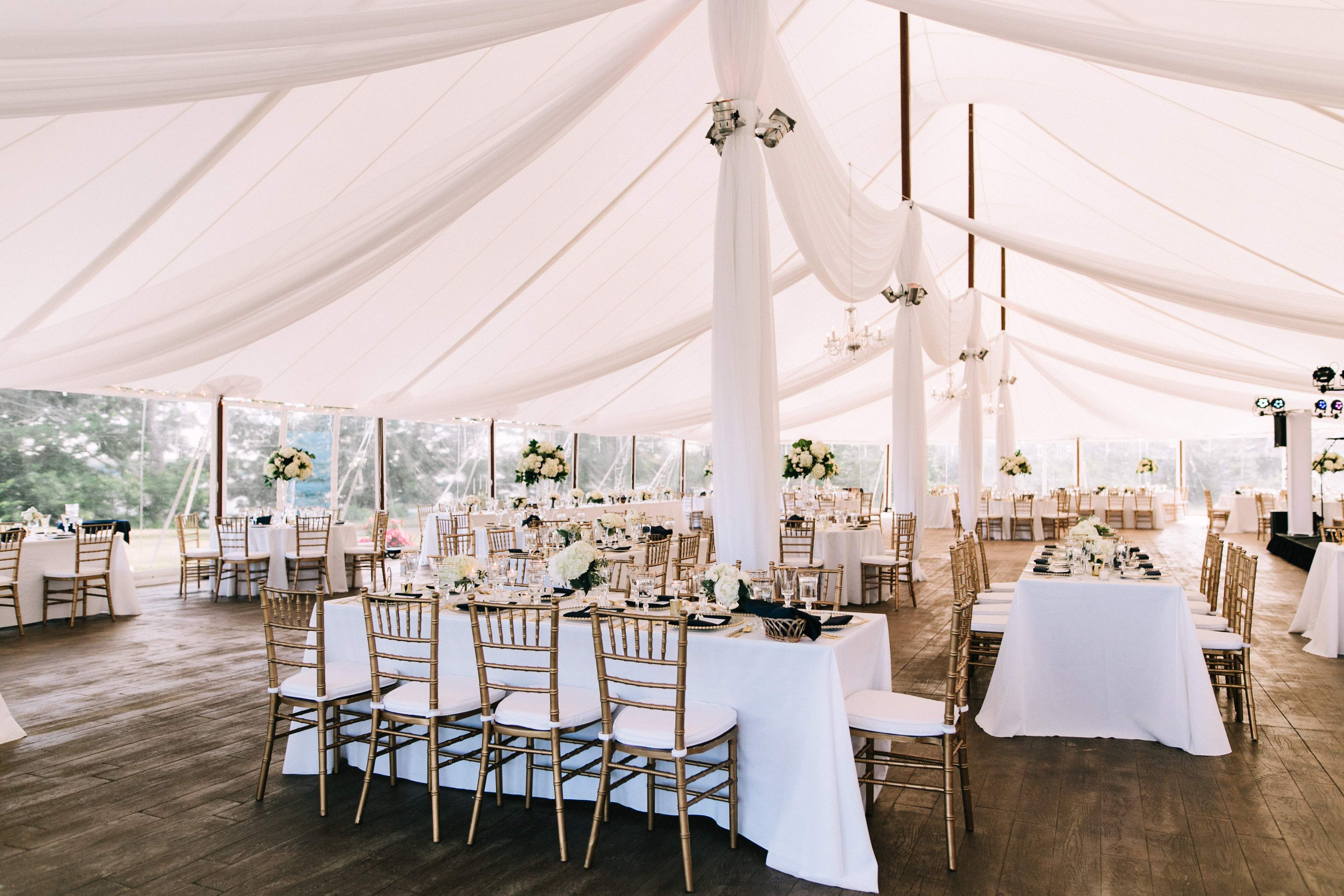 Real French's Point Wedding | Emily Delamater Photography