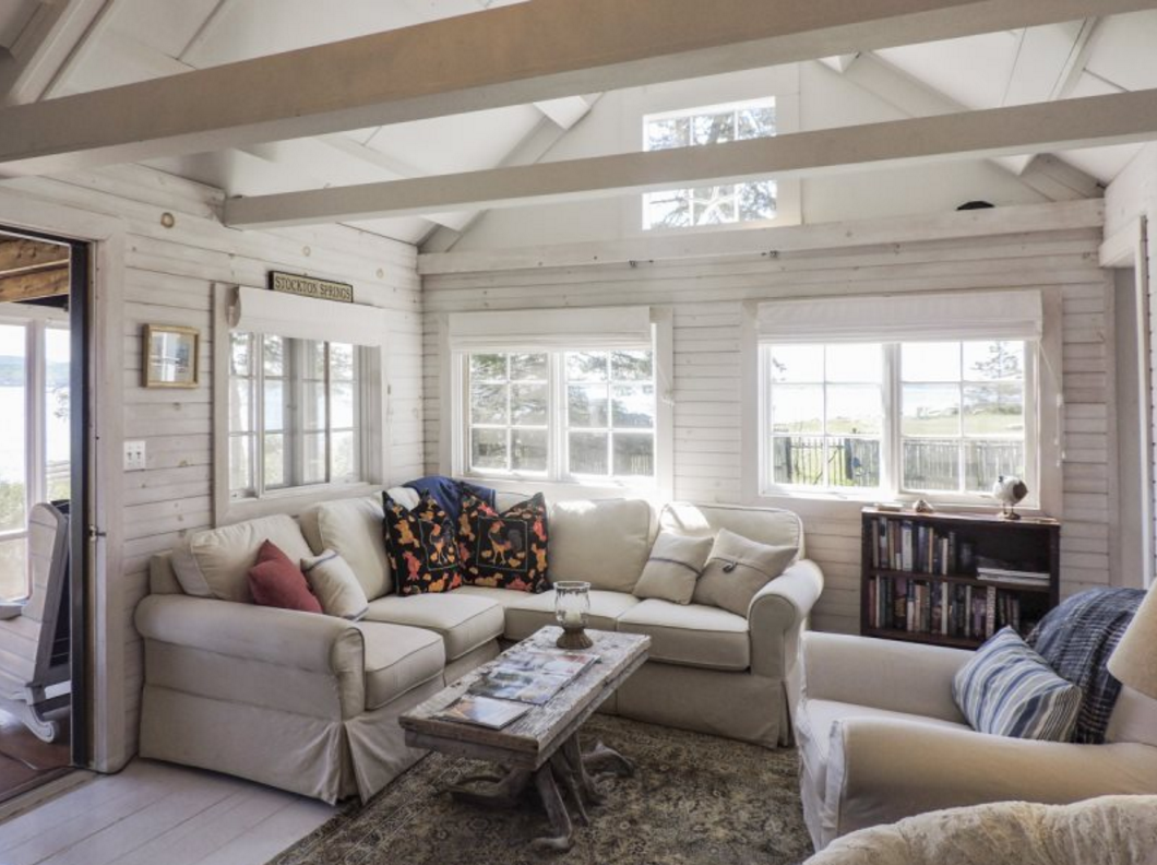 Hersey Retreat Road Rentals Cottages: Compass Rose