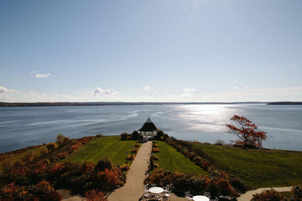 best season to get married